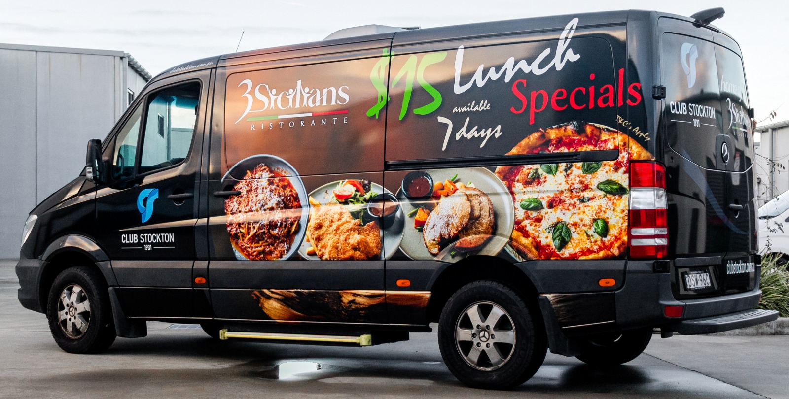 courtesy bus club stockton